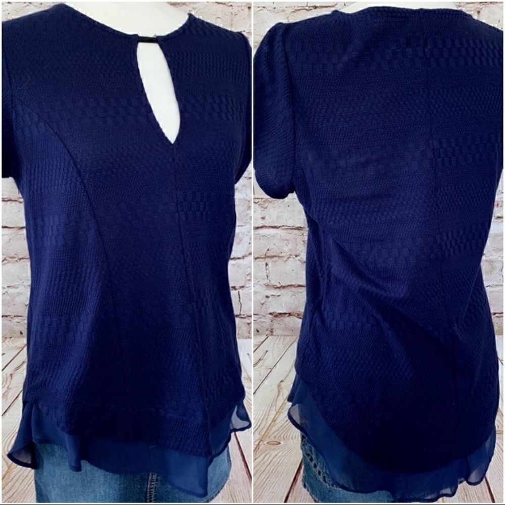 Anthropologie Deletta textured keyhole top